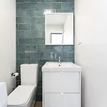 In With Terrace 度假居